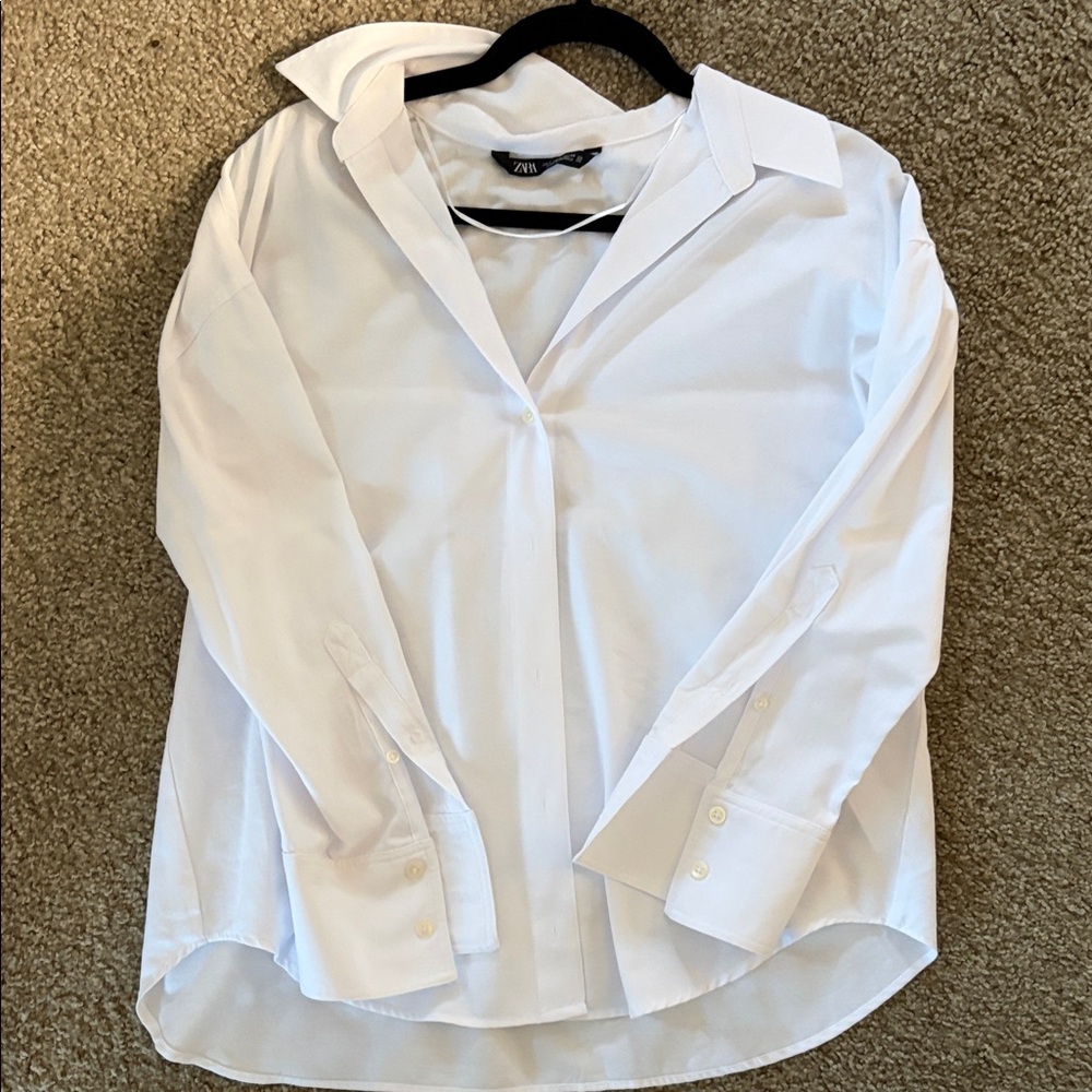 Zara Men's White Button-Up Dress Shirt
